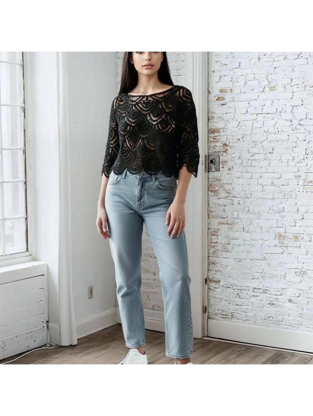 Women's Black and Blue Blous
